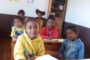 Poursuite de l&rsquo;éducation pour l&rsquo;avenir des 150 enfants du centre Akany